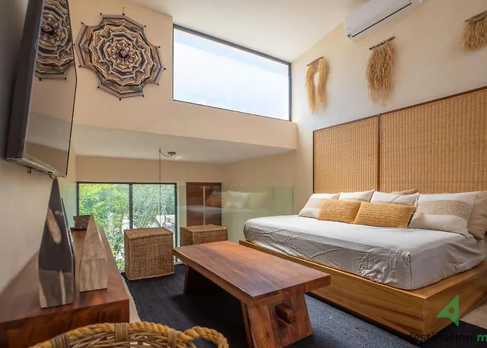 Bungalos Village 2 Bdr Penthouse With Private Pool And Roof